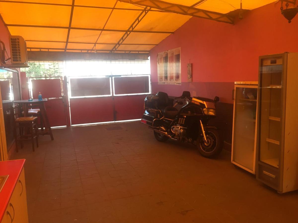 Hostel Casa Roz Kluż-Napoka Zewnętrze zdjęcie