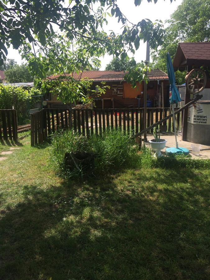 Hostel Casa Roz Kluż-Napoka Zewnętrze zdjęcie